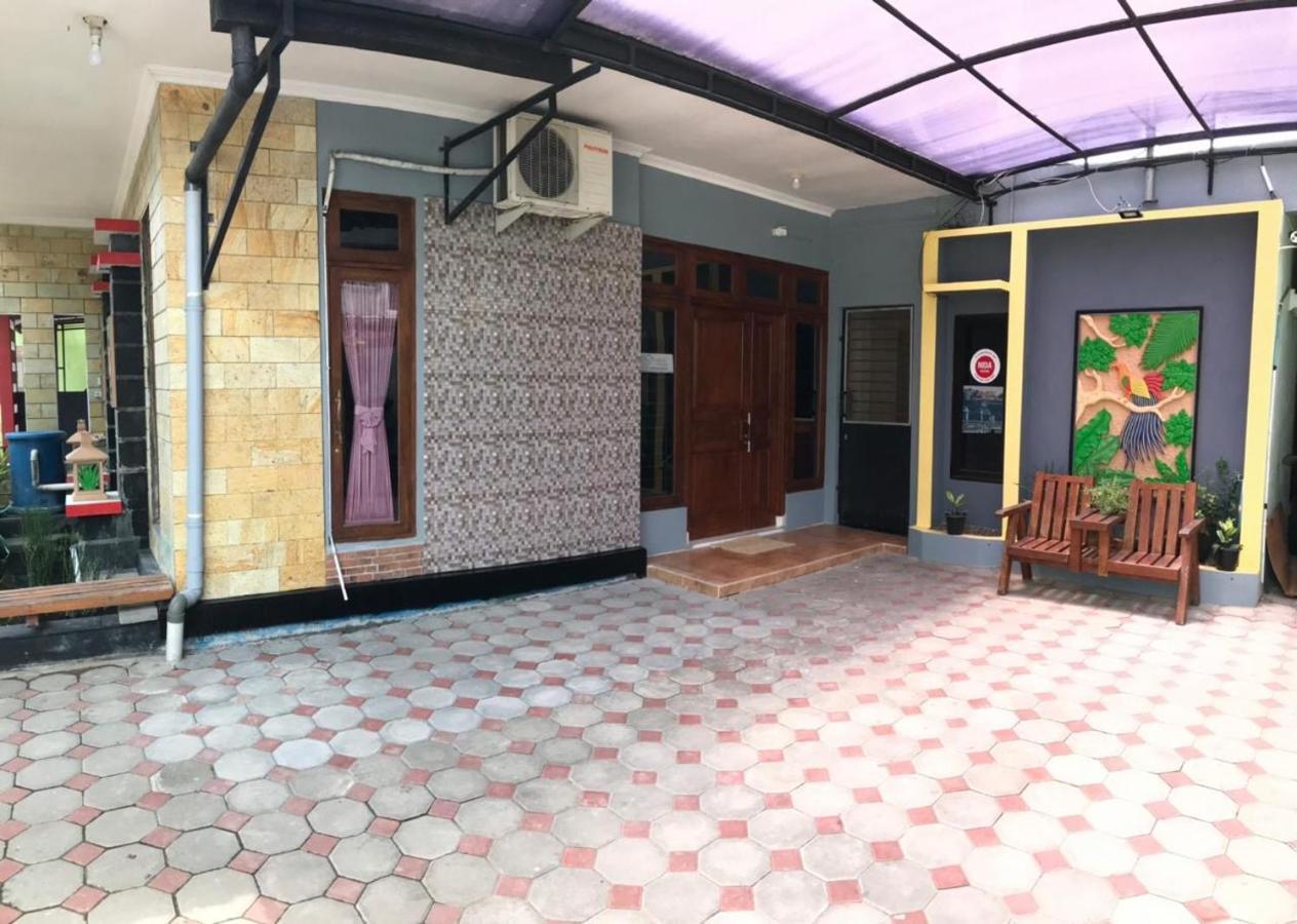 Jogja Classic Homestay Syariah Джок'якарта Екстер'єр фото