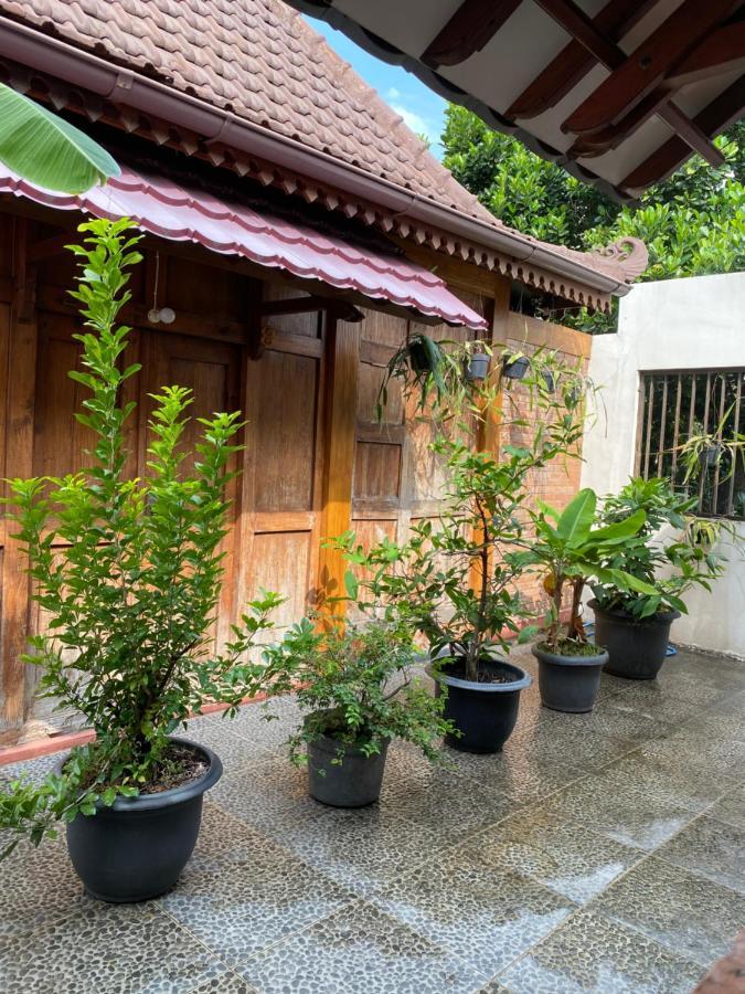 Jogja Classic Homestay Syariah Джок'якарта Екстер'єр фото