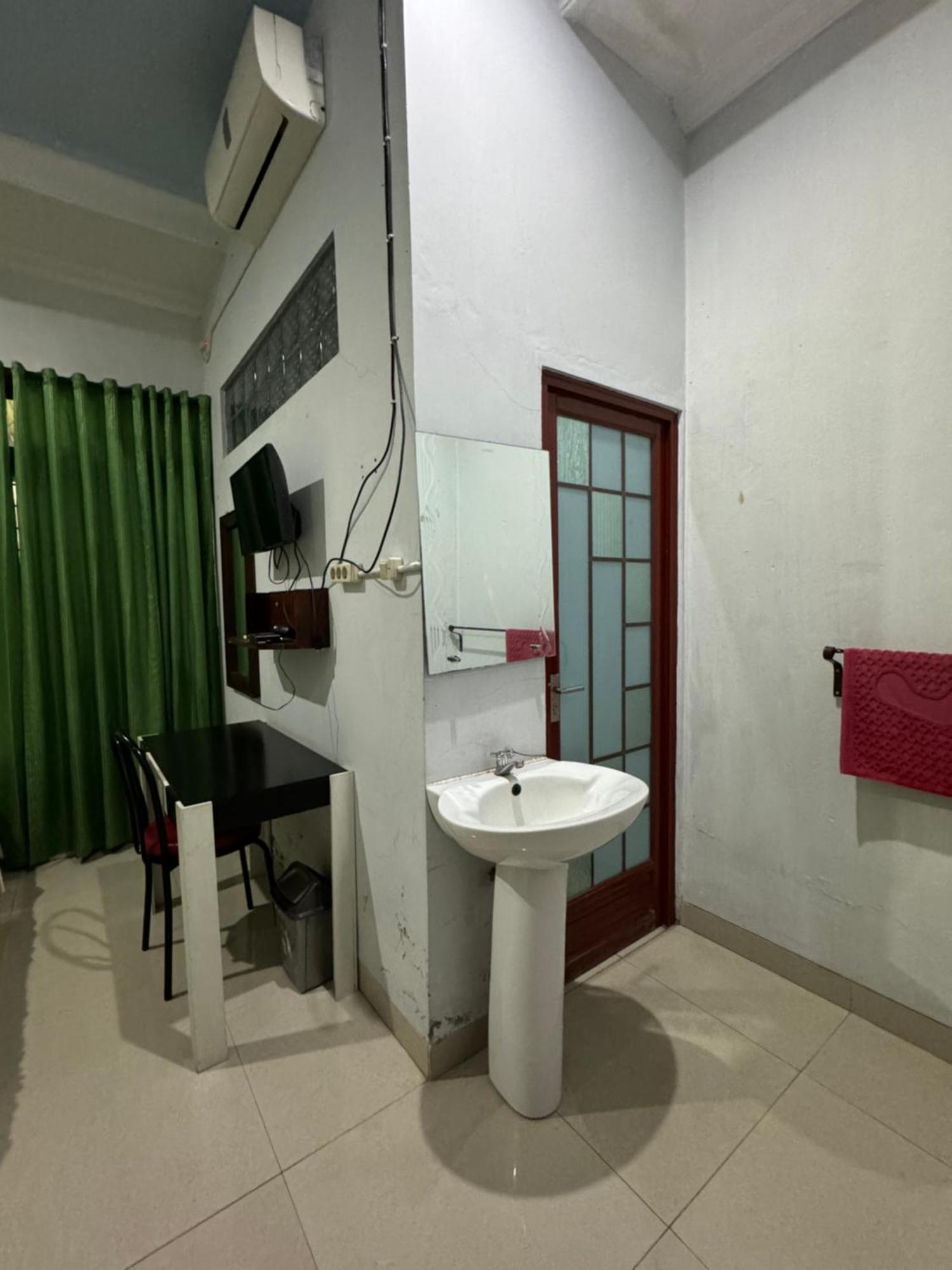 Jogja Classic Homestay Syariah Джок'якарта Екстер'єр фото