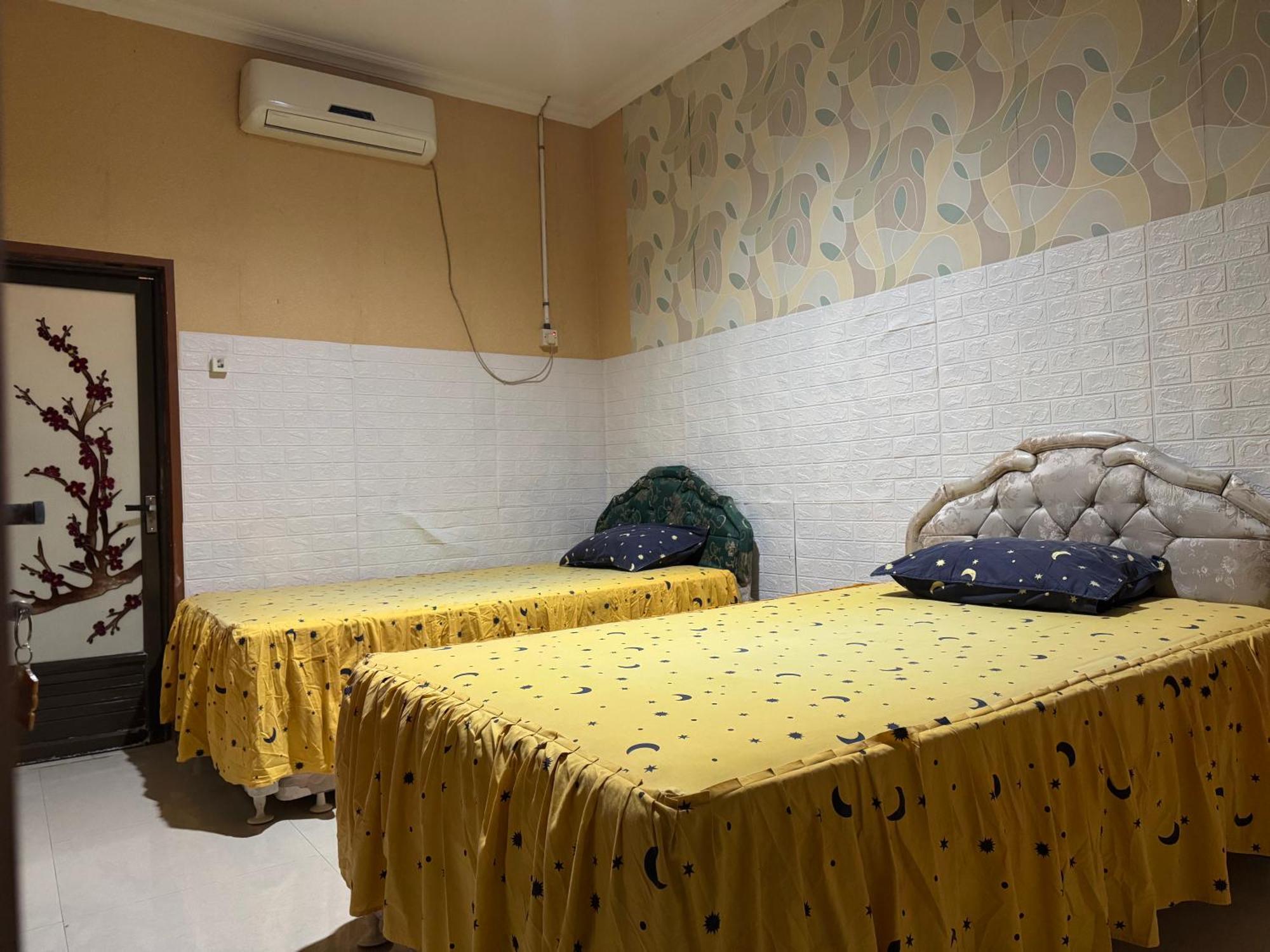 Jogja Classic Homestay Syariah Джок'якарта Екстер'єр фото