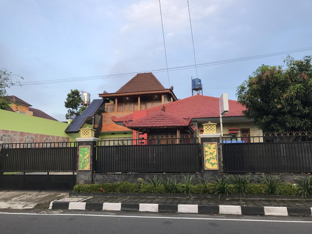 Jogja Classic Homestay Syariah Джок'якарта Екстер'єр фото